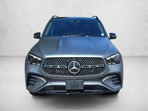 Used 2024 Mercedes-Benz GLE 350 4MATIC image 2