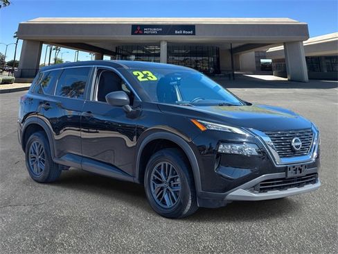 Used 2023 Nissan Rogue S image 8