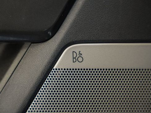 Certified 2023 Ford F150 Lariat w/ Equipment Group 502A High image 46