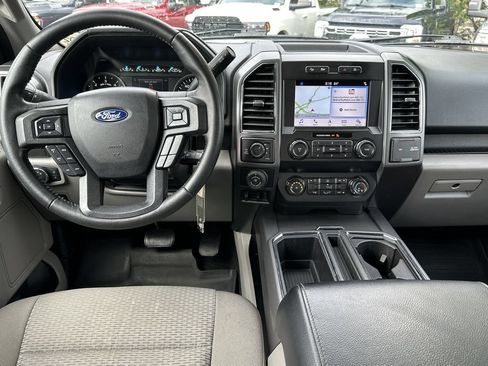 Used 2019 Ford F150 XLT w/ Equipment Group 302A Luxury AWD/4WD image 10