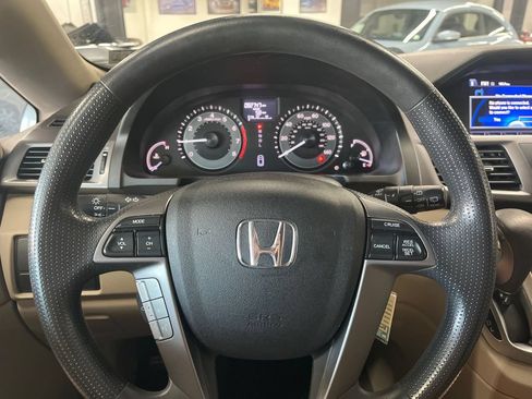 Used 2014 Honda Odyssey LX image 26