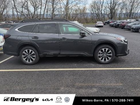 Used 2024 Subaru Outback Limited AWD/4WD image 5