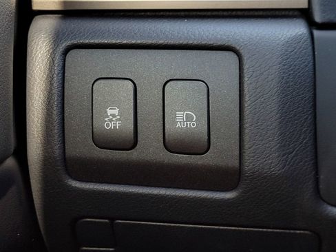 Used 2017 Lexus GS 200t F Sport image 24