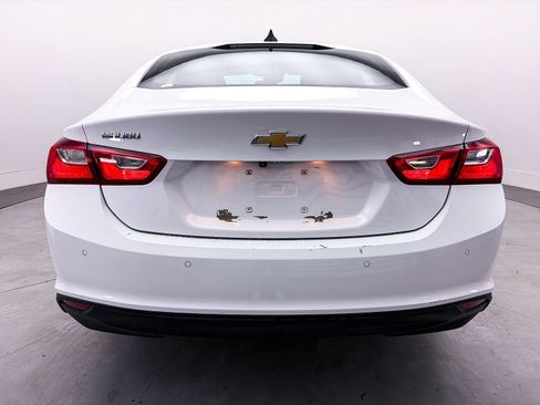 Used 2025 Chevrolet Malibu LS FWD image 11