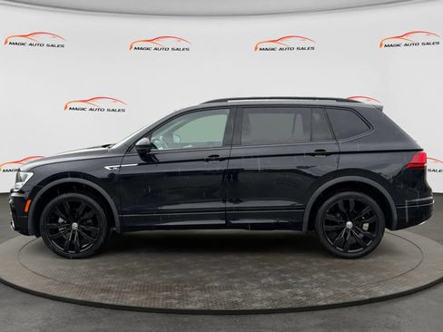 Used 2021 Volkswagen Tiguan SE R-Line AWD/4WD image 7