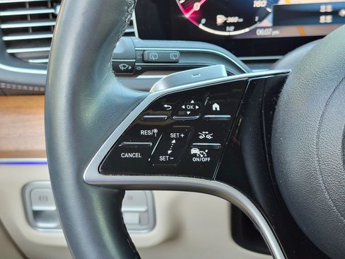 Certified 2024 Mercedes-Benz GLS 450 4MATIC image 20