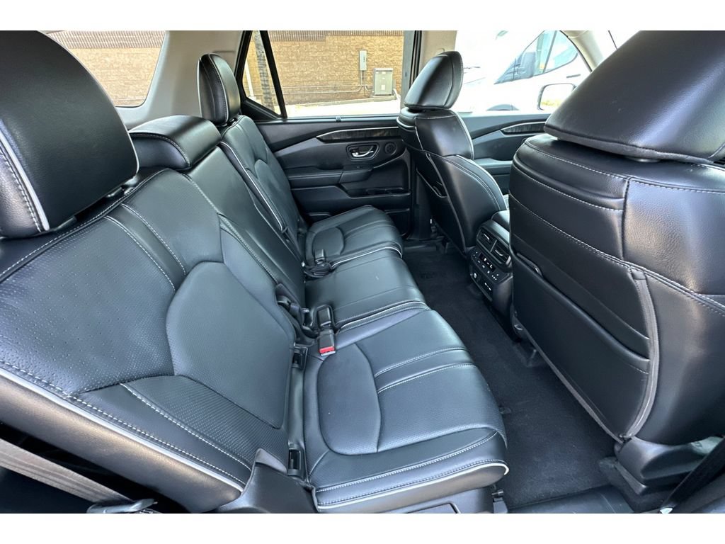 Used 2024 Honda Pilot Elite image 19