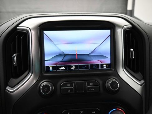 Used 2020 Chevrolet Silverado 1500 LTZ w/ LTZ Premium Package AWD/4WD image 11