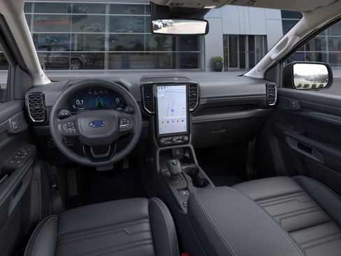 New 2025 Ford Ranger Lariat w/ FX4 Off-Road Package image 9