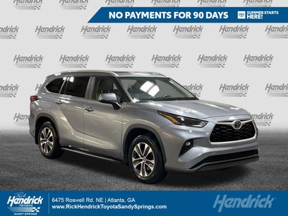 Used 2023 Toyota Highlander XLE