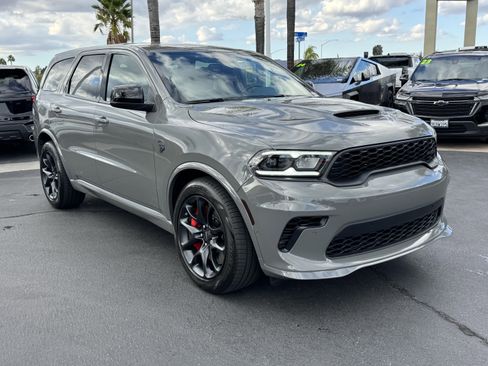 Used 2025 Dodge Durango SRT Hellcat w/ Black Package image 2