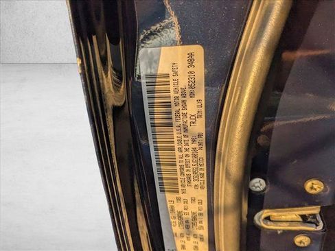 Used 2018 RAM 2500 Limited image 14