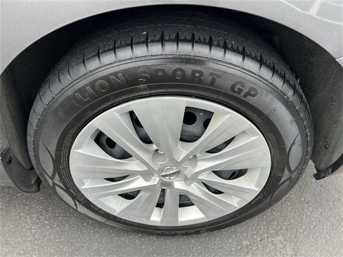 Used 2023 Nissan Sentra S image 16