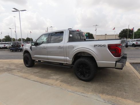 New 2026 Ford F150 Lariat w/ Equipment Group 502A High AWD/4WD image 16