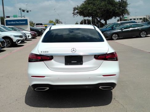 Used 2021 Mercedes-Benz E 350 Sedan w/ Premium Package image 9