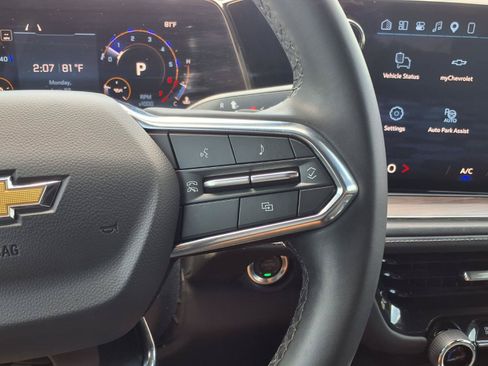 Used 2025 Chevrolet Tahoe LS RWD image 20