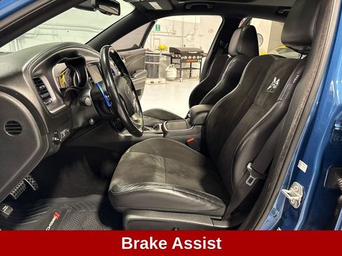Used 2020 Dodge Charger Scat Pack w/ Dynamics Package RWD image 13