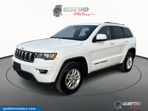 Used 2018 Jeep Grand Cherokee Laredo image 1