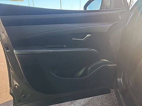 Certified 2025 Hyundai Tucson SEL image 10