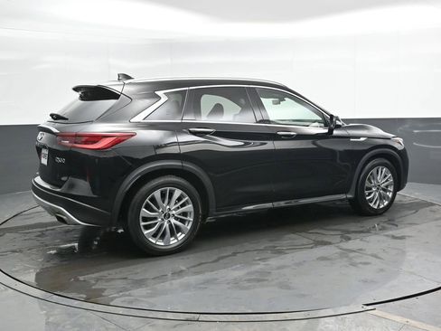 Used 2024 INFINITI QX50 Luxe image 2