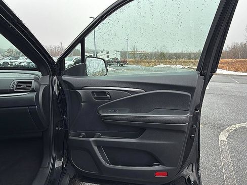 Used 2023 Honda Passport EX-L image 18