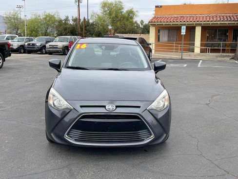 Used 2016 Scion iA FWD image 8