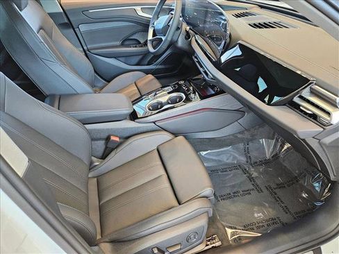 New 2026 Audi A6 Premium Plus AWD/4WD image 16