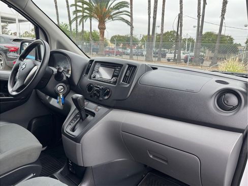 Used 2019 Nissan NV200 S FWD image 20