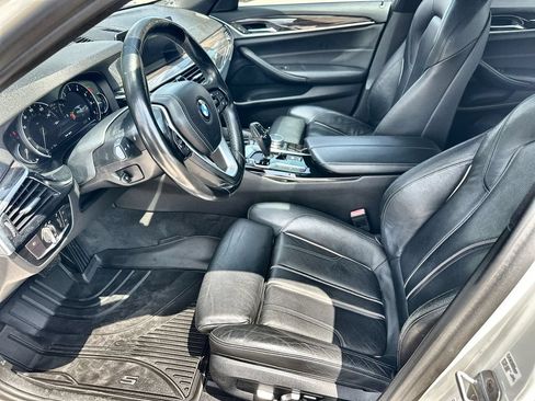 Used 2017 BMW 530i RWD image 24