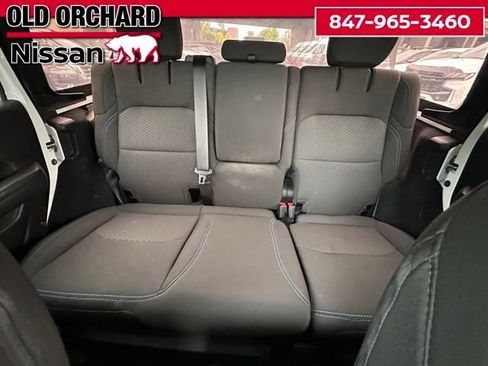 Used 2023 Jeep Wrangler Unlimited Rubicon 4xe w/ Cold Weather Group AWD/4WD image 17