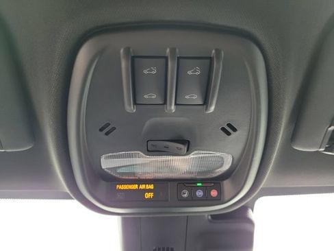 New 2026 Buick Envista Sport Touring w/ Convenience I Package FWD image 32