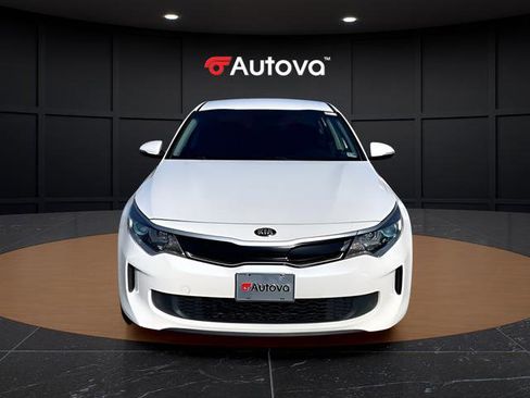 Used 2017 Kia Optima Premium image 7