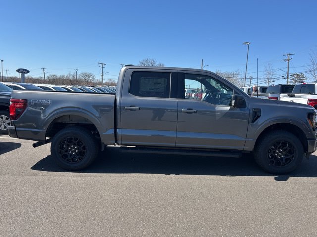 New 2026 Ford F150 XLT w/ Equipment Group 302A MID AWD/4WD image 9