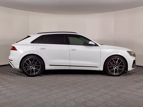 Used 2023 Audi Q8 Prestige AWD/4WD image 34