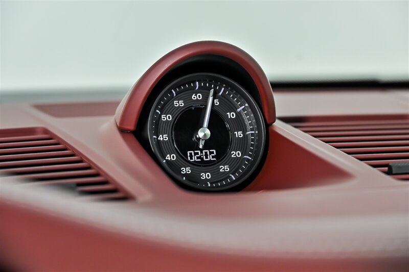 Used 2020 Porsche 911 Carrera S RWD image 27