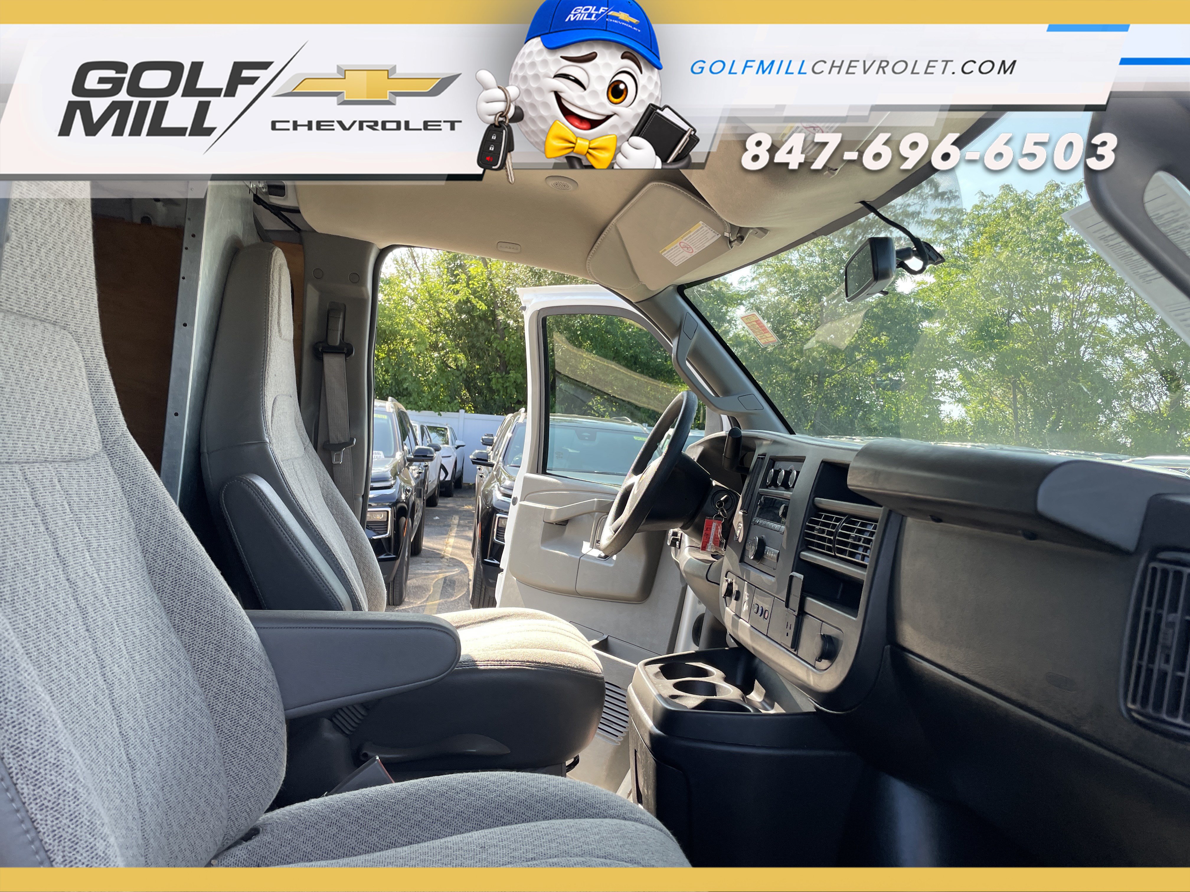 Used 2025 Chevrolet Express 2500 Extended w/ Driver Convenience Package RWD image 29