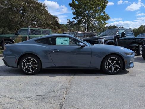New 2025 Ford Mustang Coupe image 3