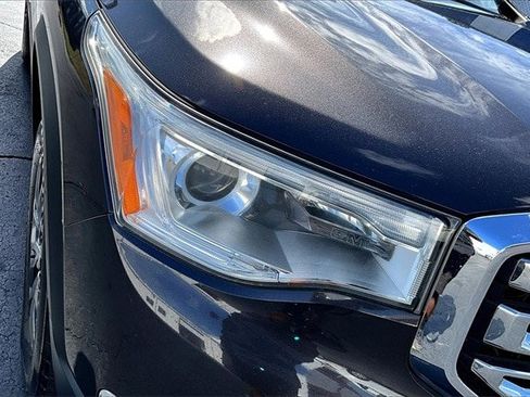 Used 2018 GMC Acadia SLT image 28