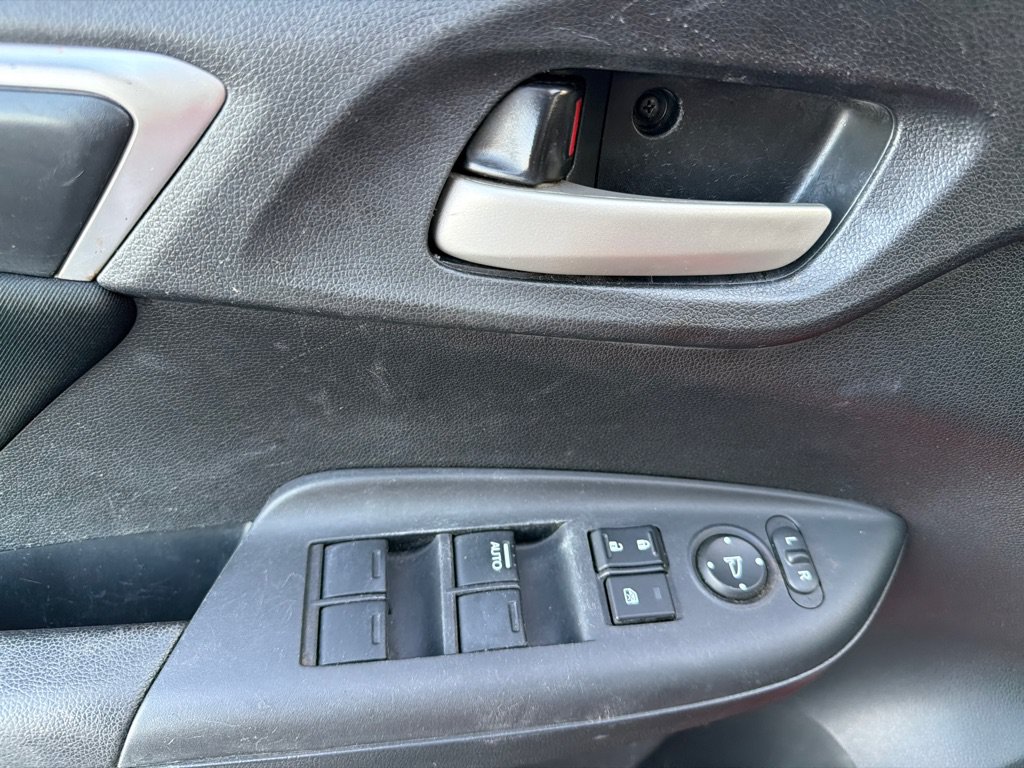 Used 2016 Honda Fit LX image 12