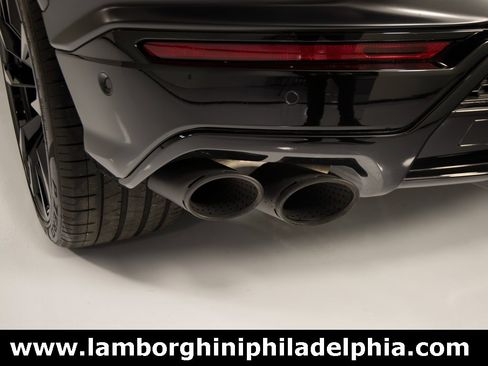 Used 2024 Lamborghini Urus S image 74