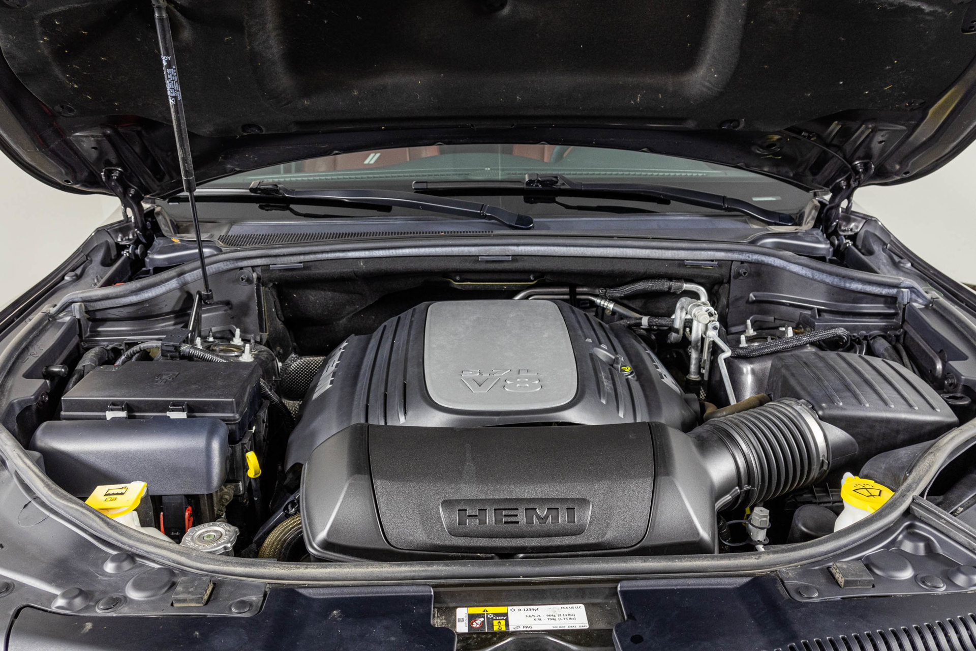 Used 2020 Dodge Durango R/T w/ Blacktop Package AWD/4WD image 51