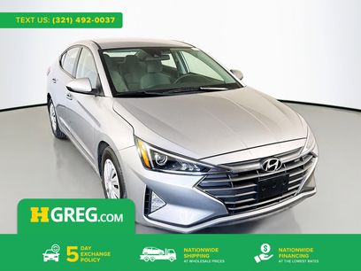 Used 2020 Hyundai Elantra SE w/ Convenience Package (C2)