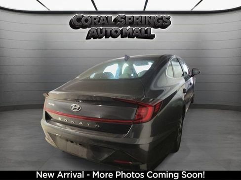 Used 2021 Hyundai Sonata SEL FWD image 4