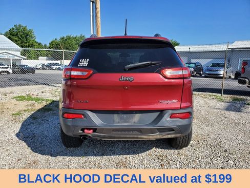 Used 2015 Jeep Cherokee Trailhawk w/ Cold Weather Group AWD/4WD image 4