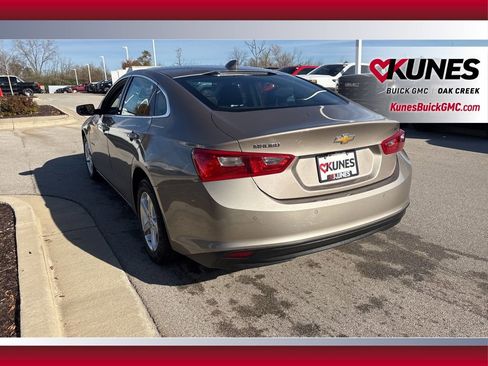 Used 2024 Chevrolet Malibu LT image 6