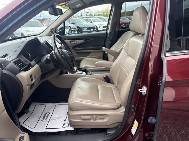 Used 2018 Honda Pilot Touring image 14