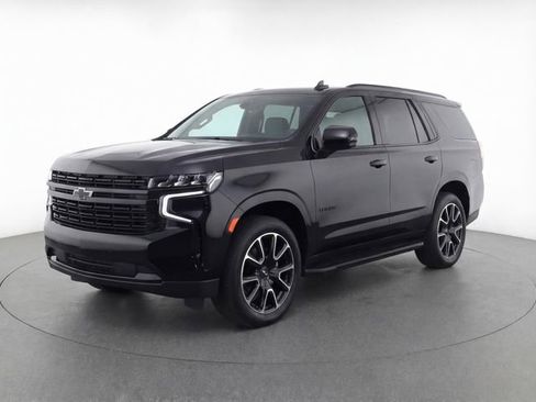 Used 2024 Chevrolet Tahoe RST w/ Sport Performance Package RWD image 3