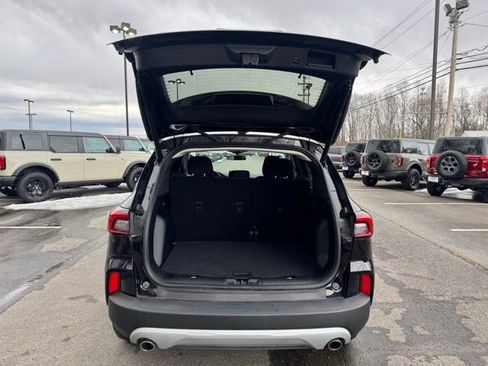 Used 2023 Ford Escape Active image 10