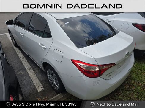 Used 2017 Toyota Corolla LE image 3