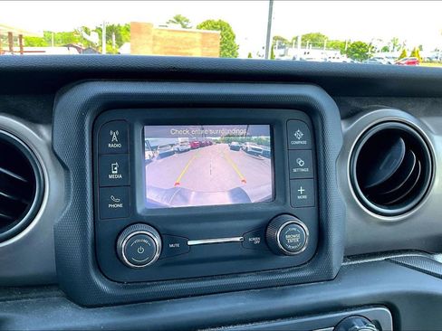 Used 2020 Jeep Wrangler Unlimited Sport S AWD/4WD image 21